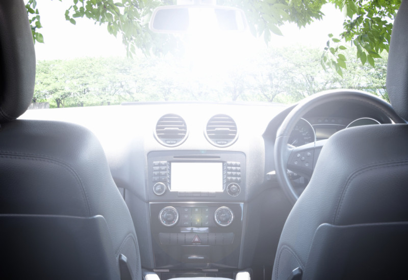 リアガラスにステッカーを貼ったまま車検は通る 法律的には合法 ダックス Glassstyle グラススタイル 公式サイト