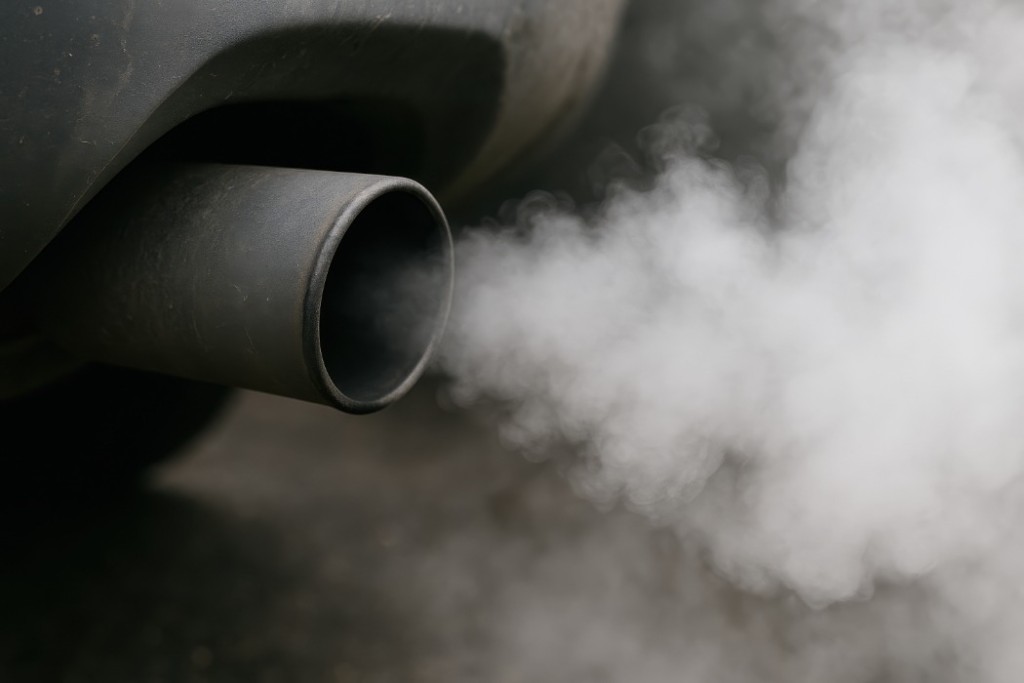 タービンブローの前兆、マフラーから白煙が出る