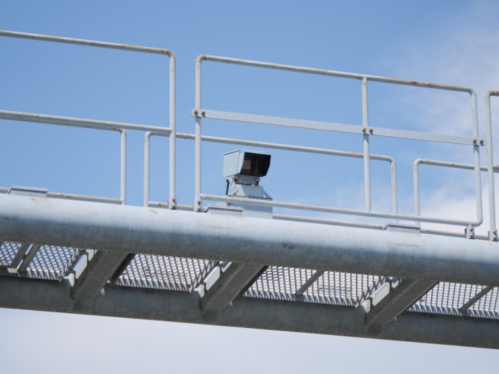 Nシステムとオービスの見分け方、Nシステムの見た目