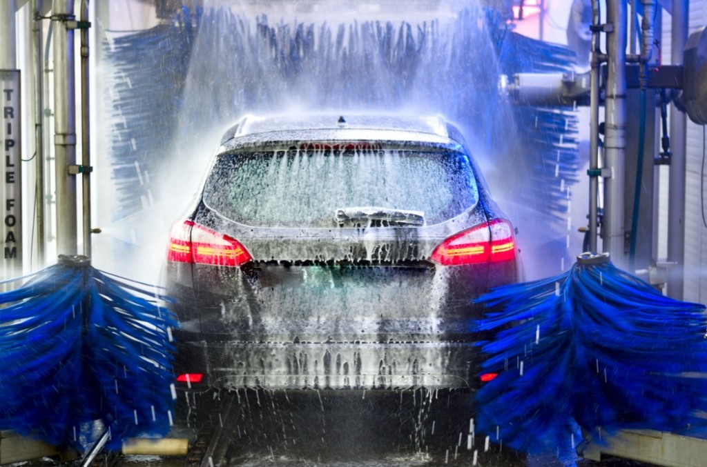 水洗い シャンプー 洗車
